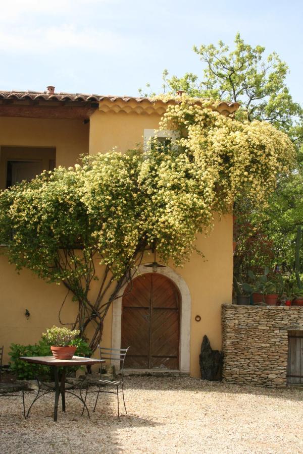 Bed and Breakfast Le Mas Des Pierres Blanches Венаск Экстерьер фото